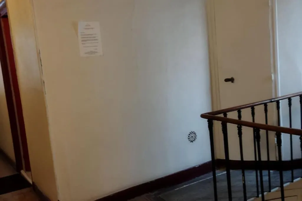 Petit Studio Renove Proche Place Republique 75011 Paris França